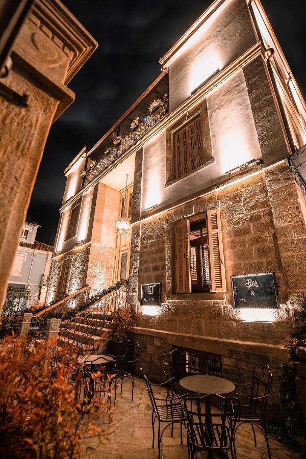 Vila Ekrem Korce Exterior foto