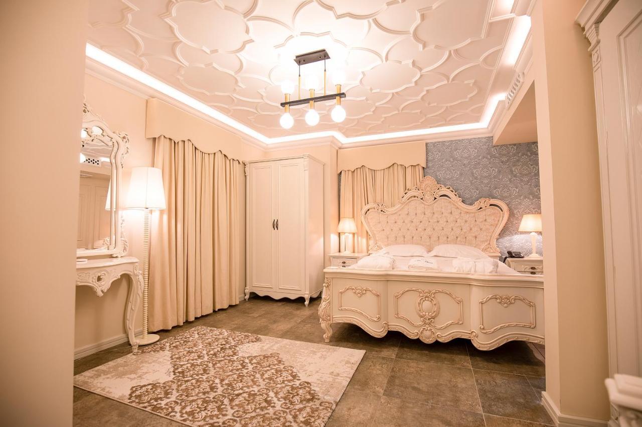 Vila Ekrem Korce Exterior foto