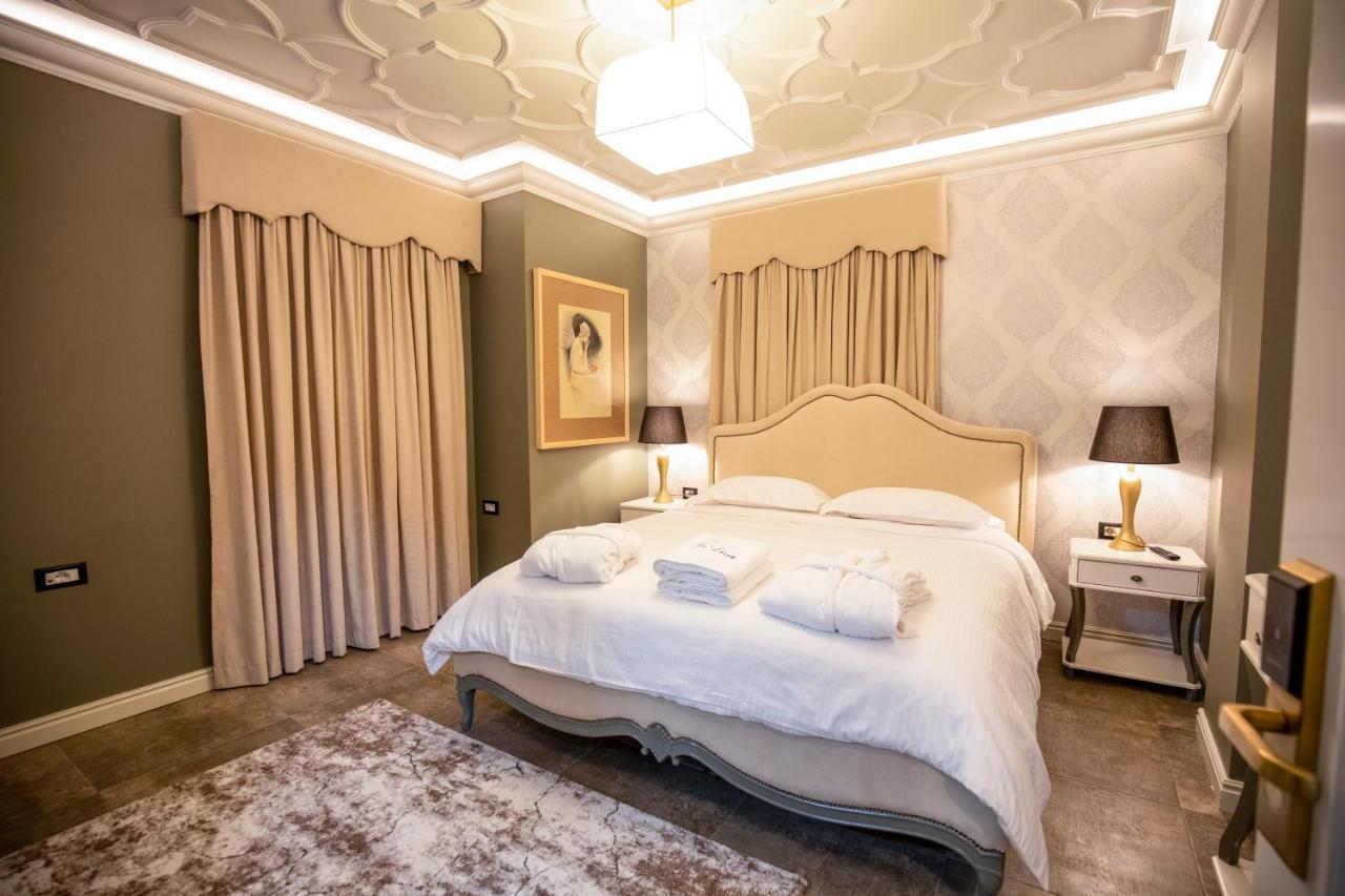 Vila Ekrem Korce Exterior foto
