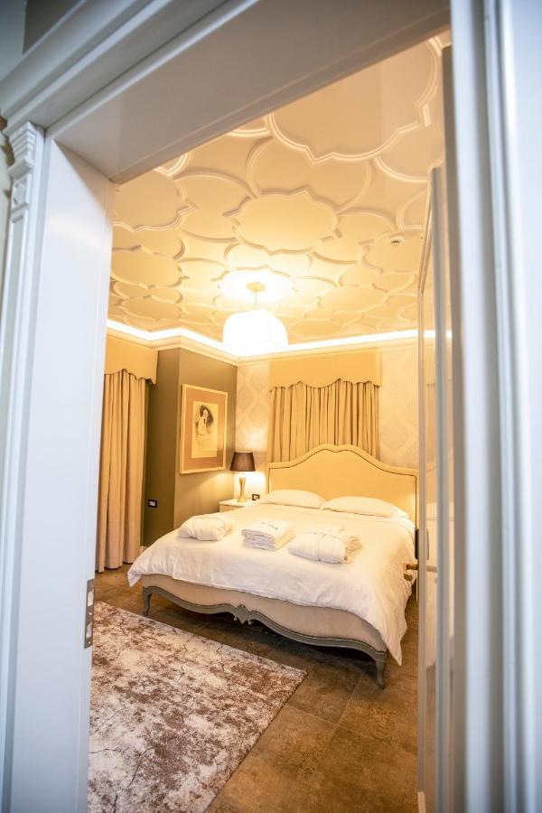 Vila Ekrem Korce Exterior foto